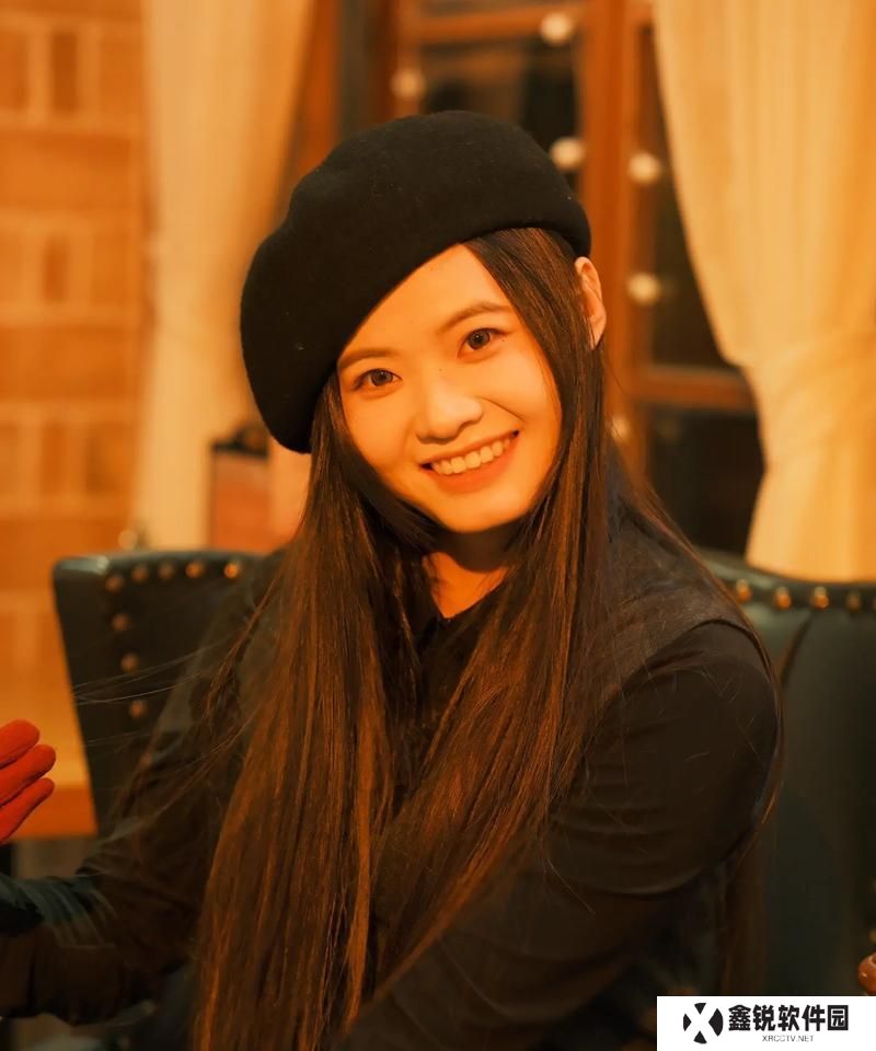 咖啡馆写真攻略（挖掘咖啡馆写真的美学魅力，流连于咖啡的香醇之中）